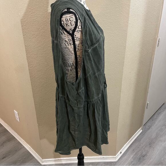 Torrid‎ tank top sz 3 3x - Picture 2 of 7